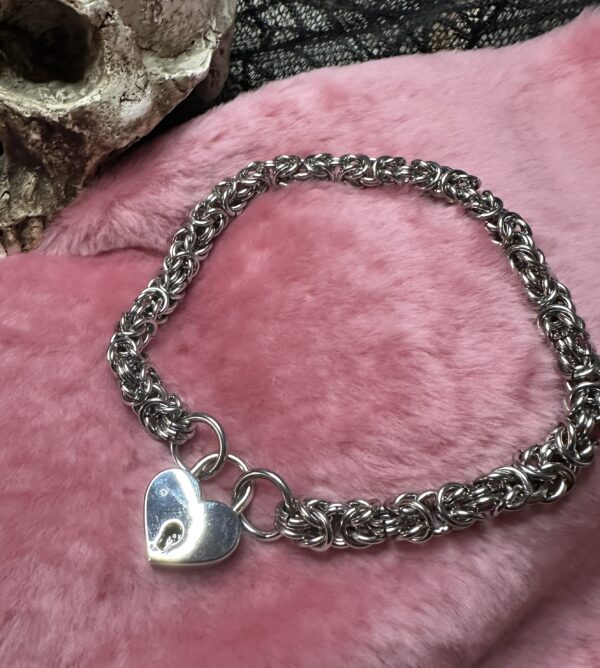 Heavy Stainless Steel Chainmail Day collar with padlock