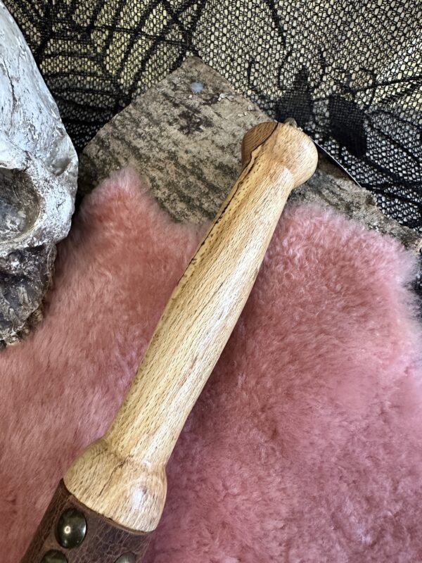 African Kudu leather flogger - Image 3