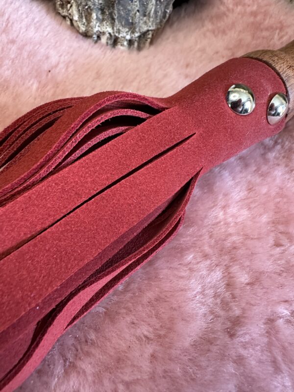 Classic red suede flogger - Image 3