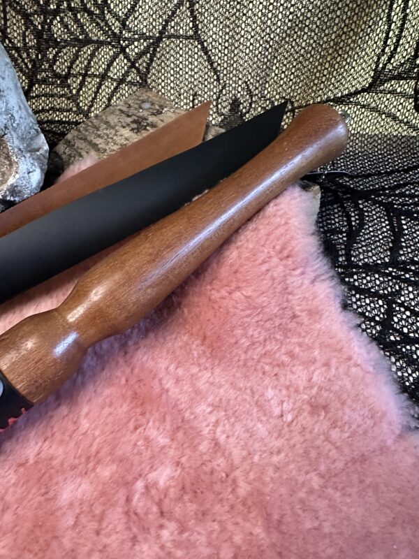 Triple X leather traditional style Quirt - Image 3