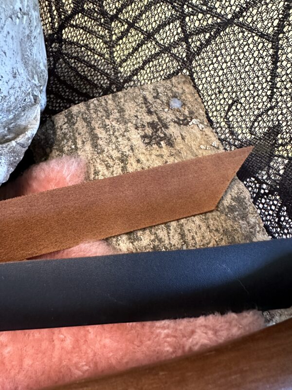 Triple X leather traditional style Quirt - Image 2