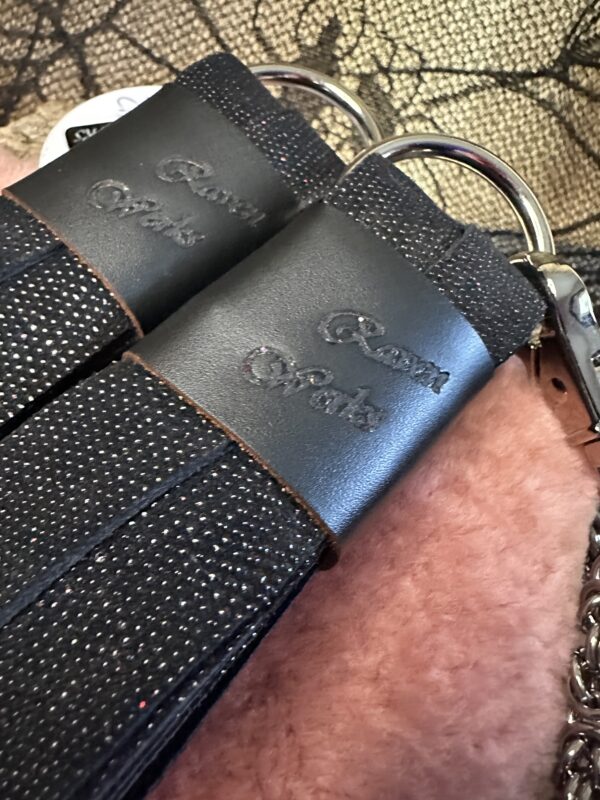 Black Sparkle leather POI set with chainmail finger loops - Image 2