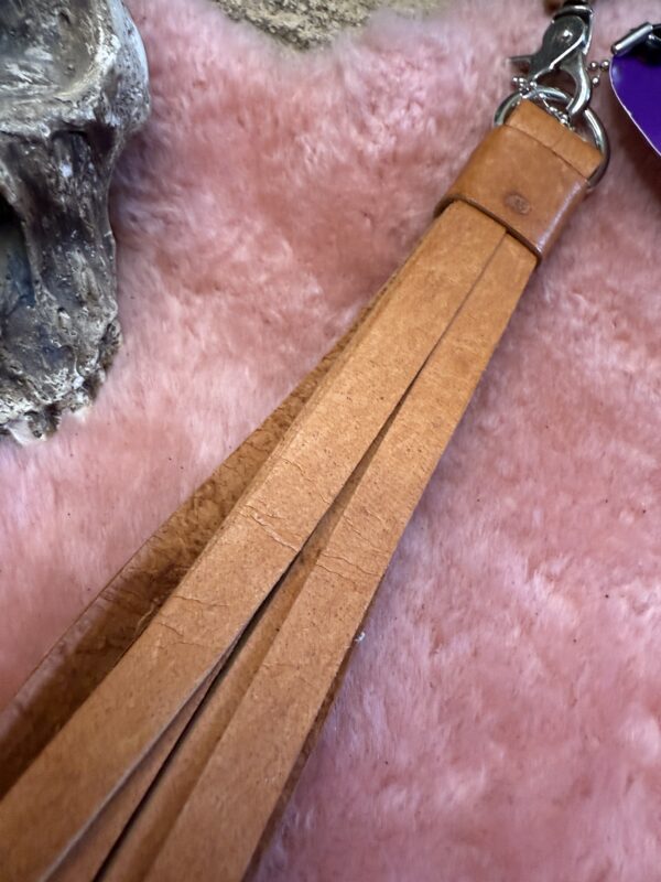 Deerskin leather pussy/dick flogger - Image 4