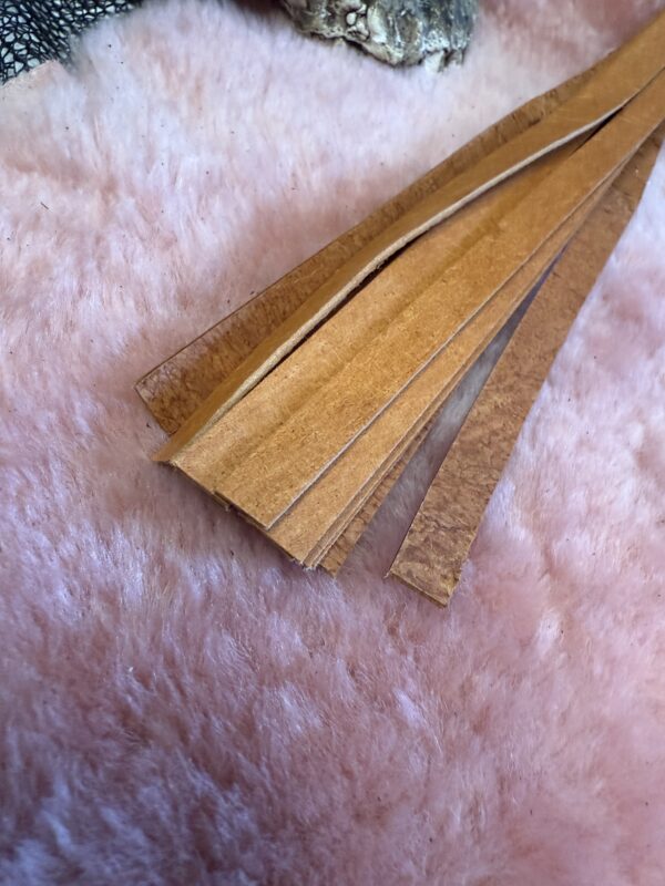 Deerskin leather pussy/dick flogger - Image 2