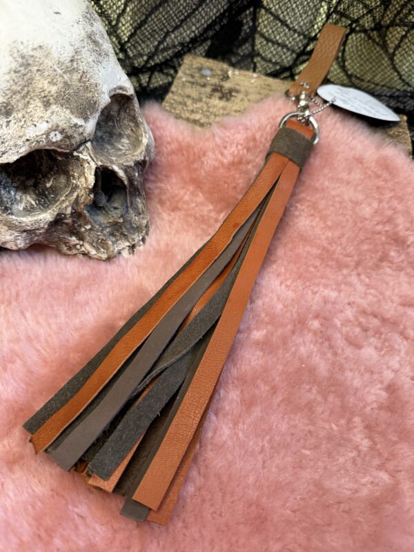 Kid leather and Suede pussy/dick flogger