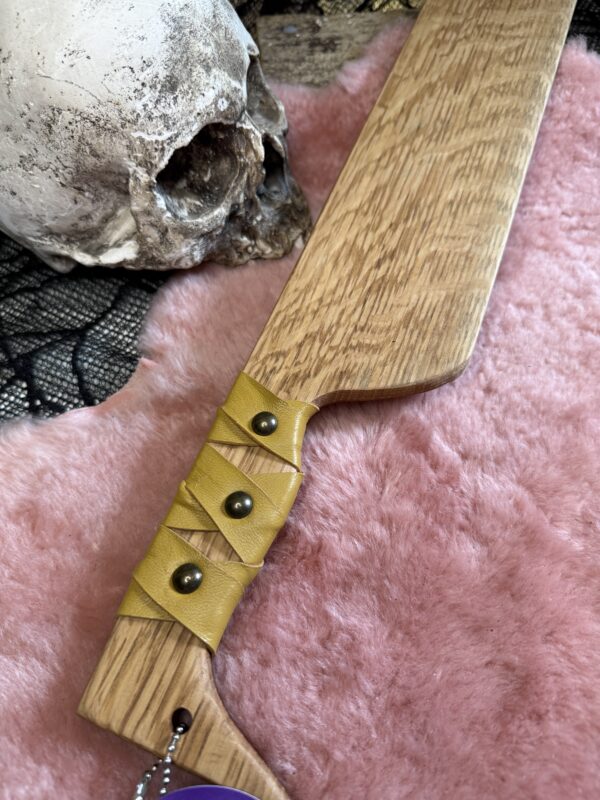 The Hardwood Cleaver spanking paddle - Image 5