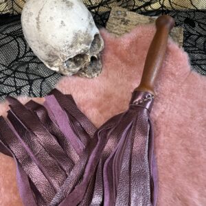Amethyst Love flogger