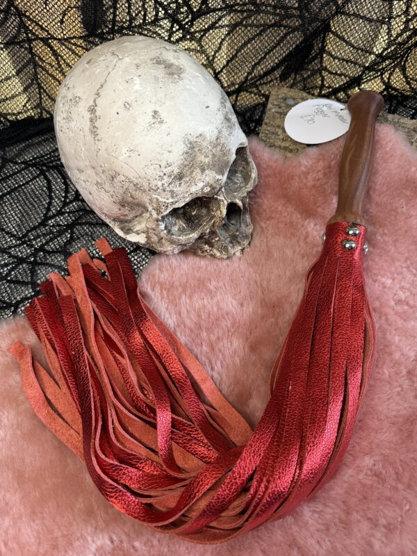Baby Passionate Love flogger