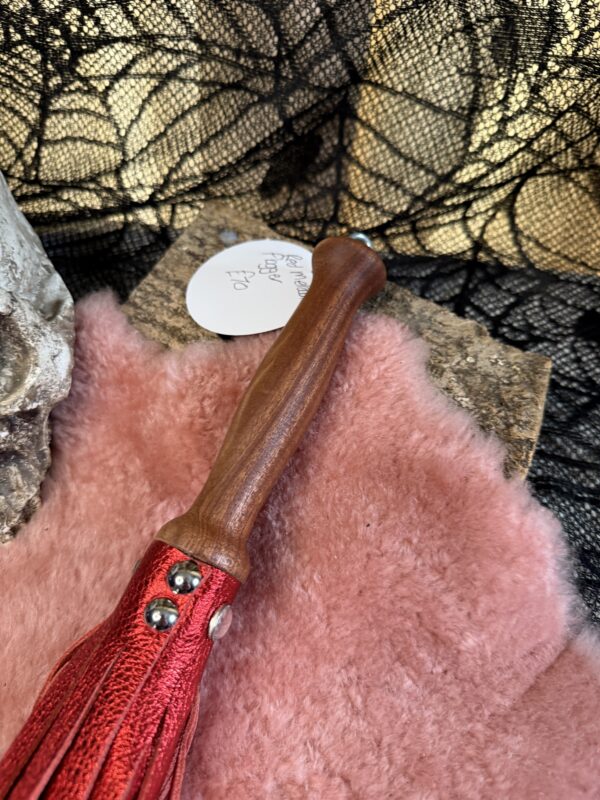 Baby Passionate Love flogger - Image 3