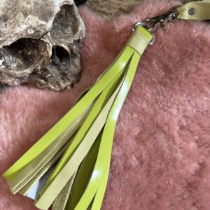 Extra Zinger patent leather and cowhide pussy/dick flogger