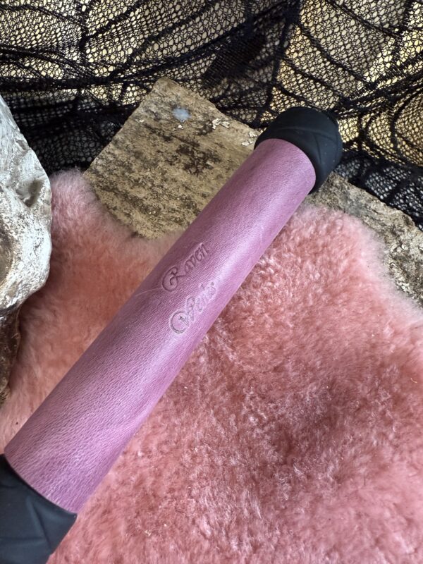 Rubber Whip with Pink leather wrapped handle - Image 4