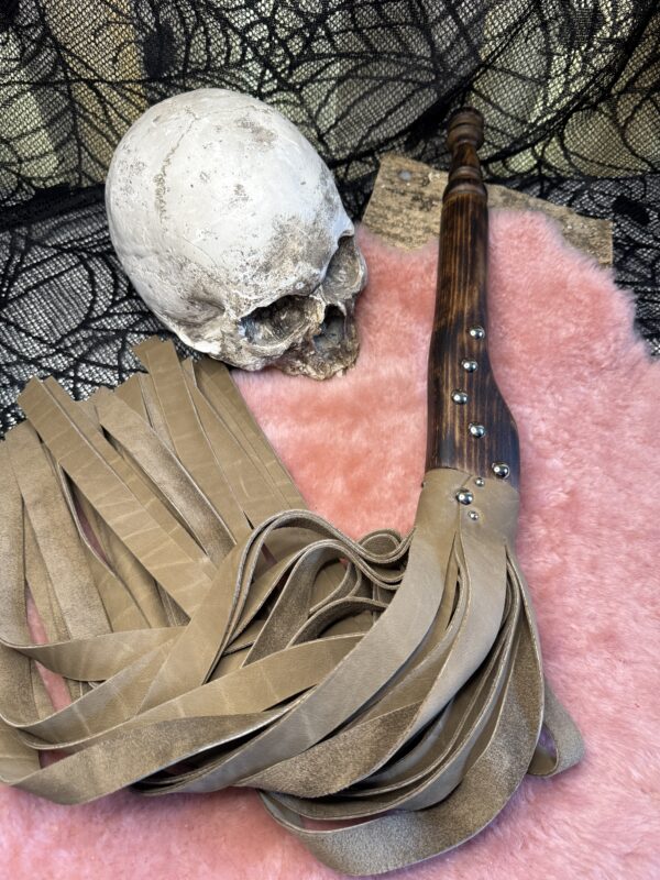The Windsor Burning Flogger