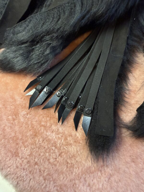 John Snow Sheepskin, Nubuck and rubber flogger - Image 5