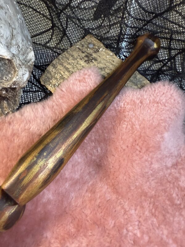 The Golden Dragon tail whip - Image 2