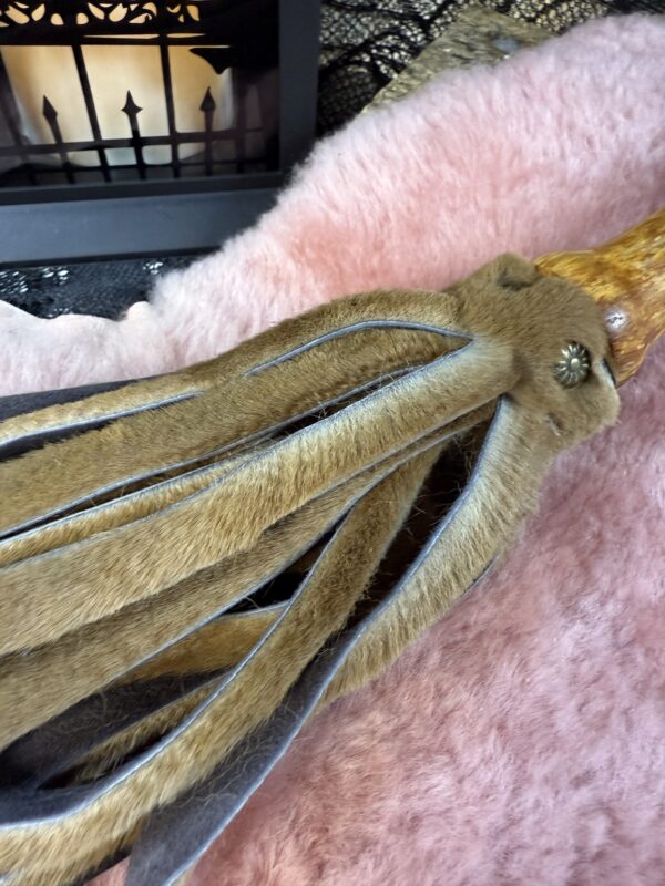 Joey the Baby Roo Flogger - Image 4