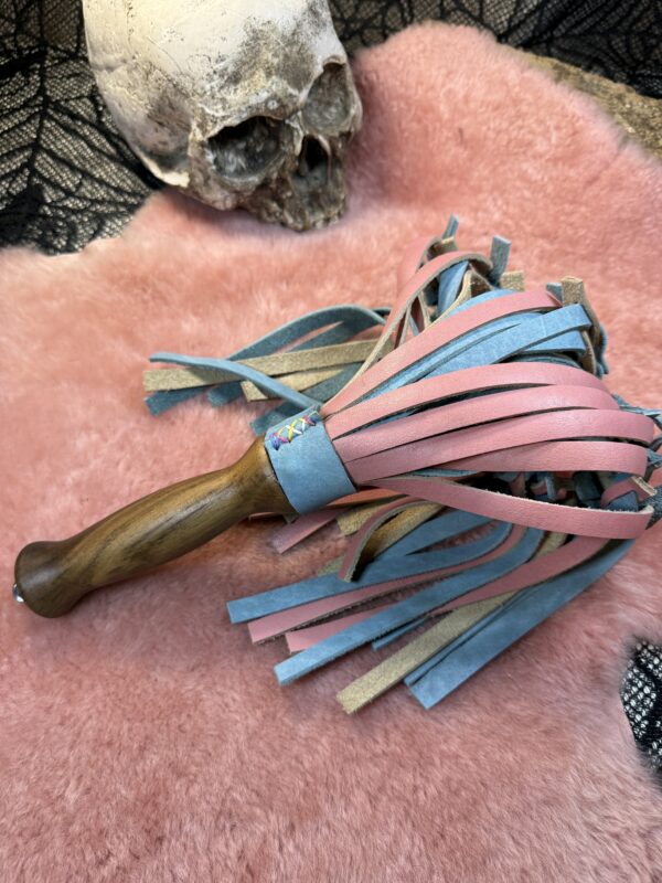 The Bastards Baby Flogger - Image 5