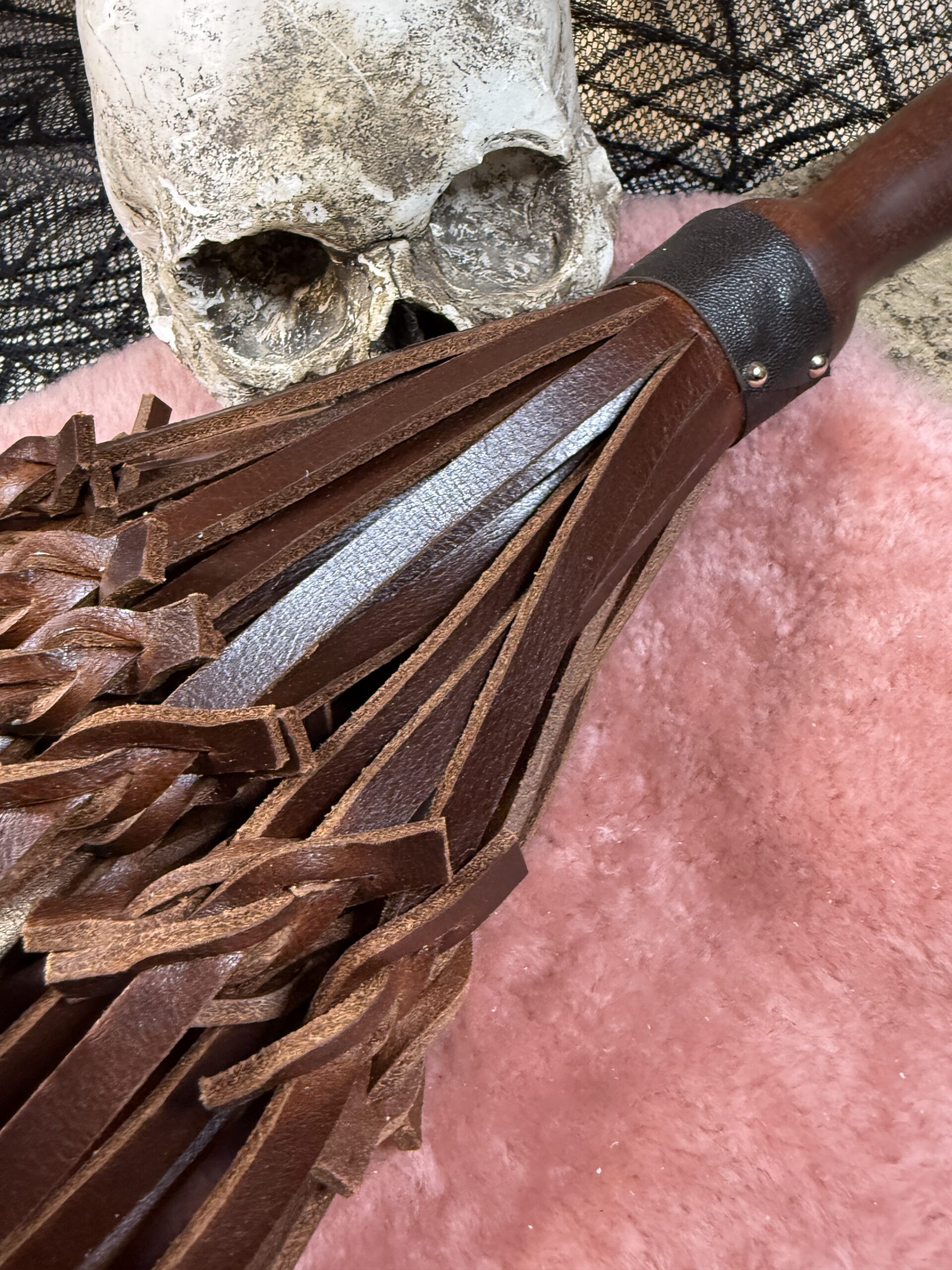 The Buffalo Bastard Flogger - Image 5