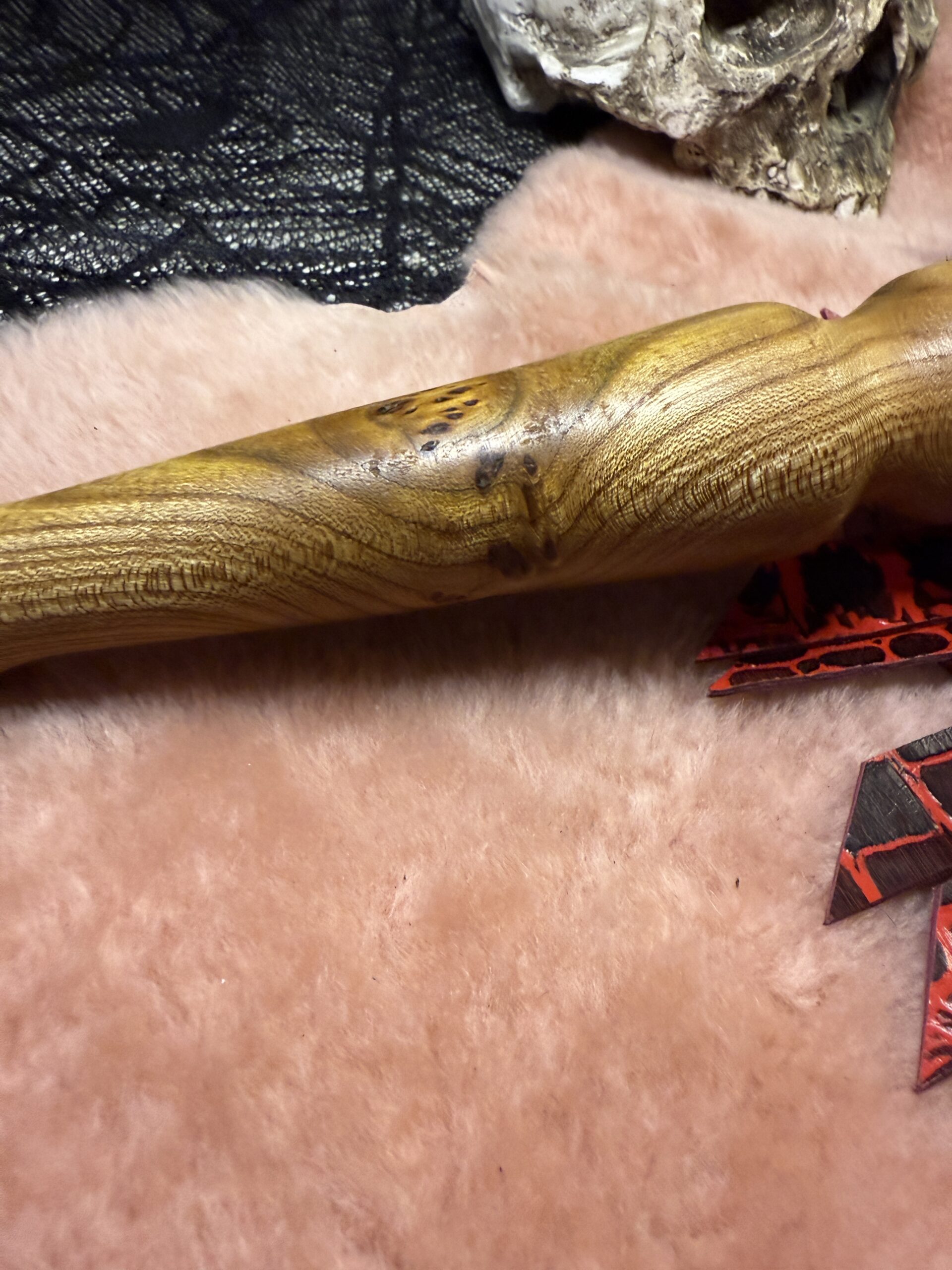 Gatorblood- flogger with hand turned handle - Image 7