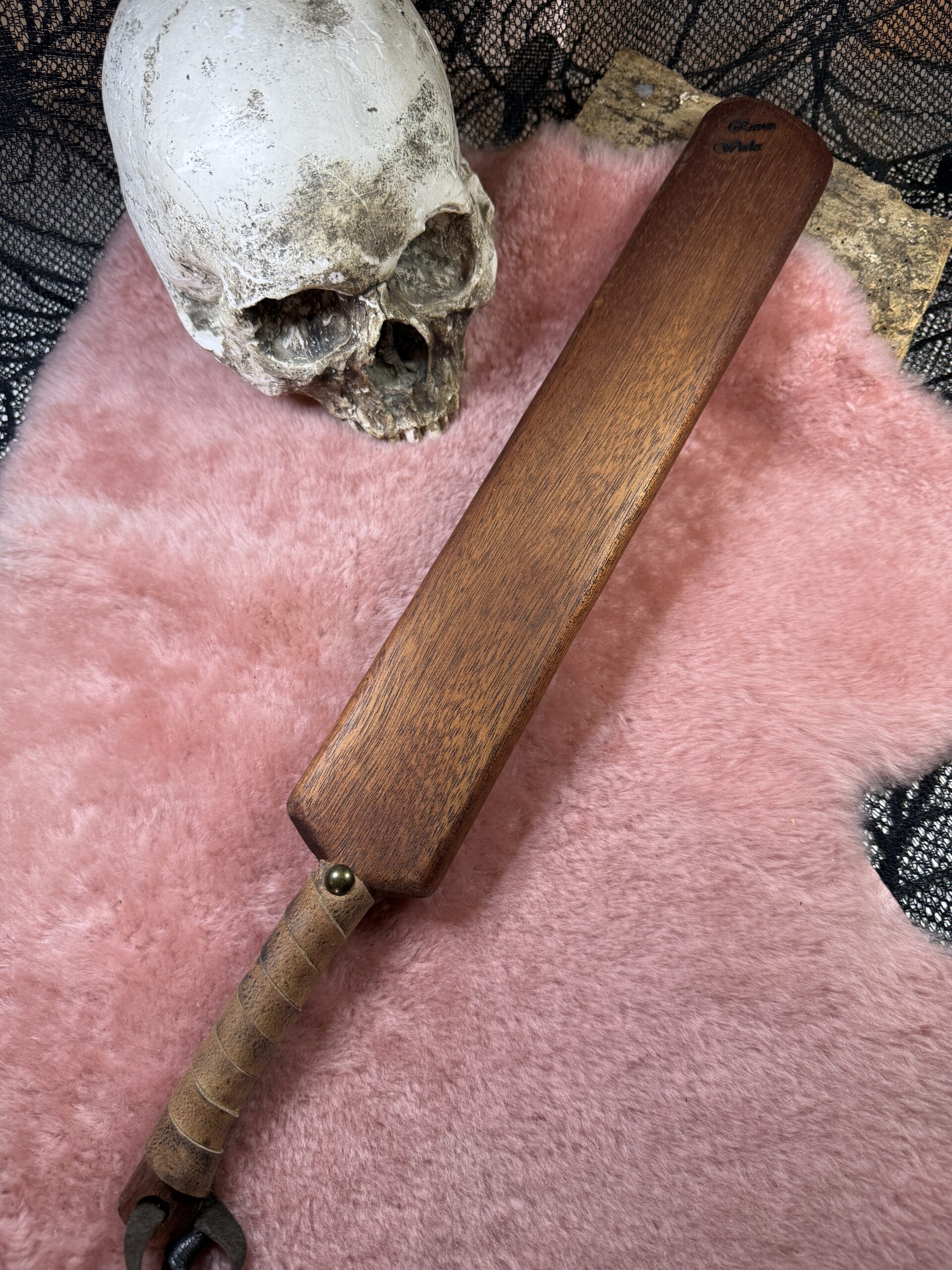 The Teak Double Cheeker paddle