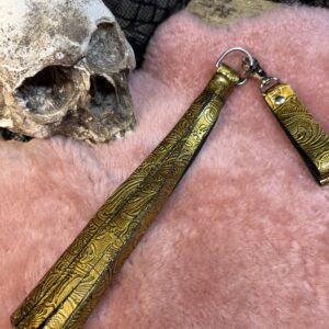 Victorian Whisper pussy/dick Flogger